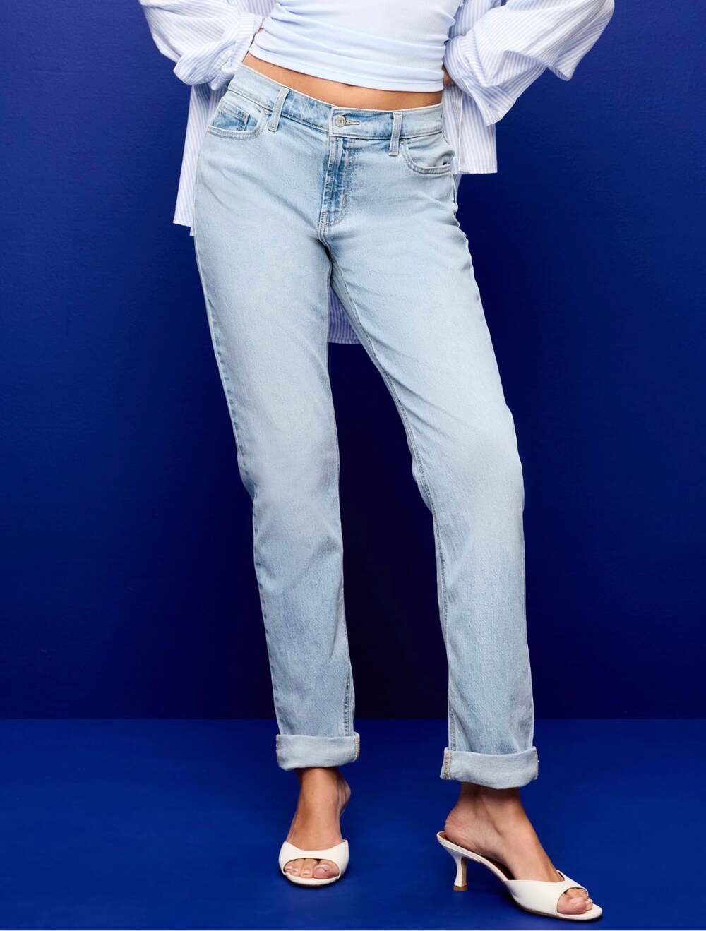 Old Navy WOW Boyfriend Ankle Jeans Size 8 Light Wash NWT
